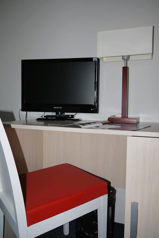 Optima Pochayiv Otel Pochaiv Dış mekan fotoğraf